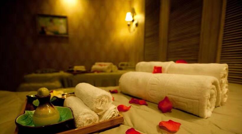 武汉高端水疗spa会馆就这样带着清风月静抚慰了光阴悲喜